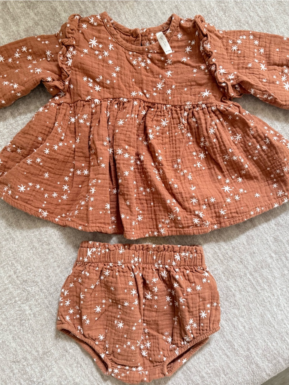 Rylee + Cru 2-Piece Star Print Dress & Bloomers Set – Size 6–12M